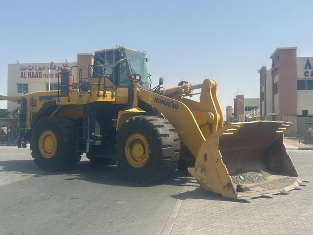 Komatsu WA600-6R - Chargeuse sur pneus: photos 4 Komatsu WA600-6R - Chargeuse sur pneus: photos 4
