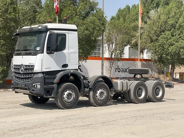 Mercedes-Benz Arocs 4240 - Châssis cabine: photos 1 Mercedes-Benz Arocs 4240 - Châssis cabine: photos 1
