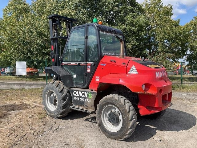 Manitou M26-4 - Chariot tout terrain: photos 2 Manitou M26-4 - Chariot tout terrain: photos 2