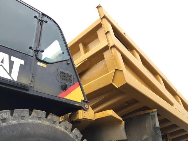 Crédit-bail  CAT 777F CAT 777F: photos 7