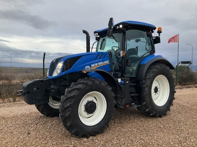 New Holland T6.145 - Tracteur agricole: photos 1 New Holland T6.145 - Tracteur agricole: photos 1