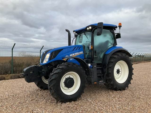 New Holland T6.145 - Tracteur agricole: photos 1 New Holland T6.145 - Tracteur agricole: photos 1