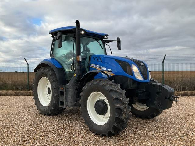New Holland T6.145 - Tracteur agricole: photos 4 New Holland T6.145 - Tracteur agricole: photos 4