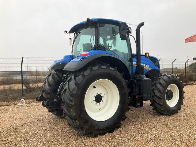 New Holland T7.165S - Tracteur agricole: photos 3 New Holland T7.165S - Tracteur agricole: photos 3
