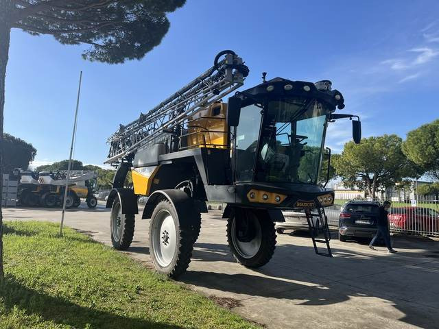 Mazzotti MAF 4240 M - Pulvé automoteur: photos 4 Mazzotti MAF 4240 M - Pulvé automoteur: photos 4