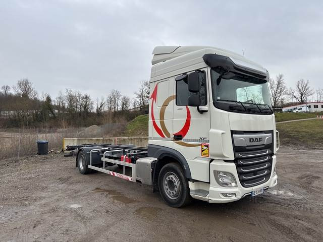 DAF XF450 - Camion porte-conteneur/ Caisse mobile: photos 4 DAF XF450 - Camion porte-conteneur/ Caisse mobile: photos 4