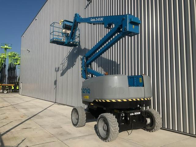 Genie Z45 FE/DC - Nacelle articulée: photos 5 Genie Z45 FE/DC - Nacelle articulée: photos 5