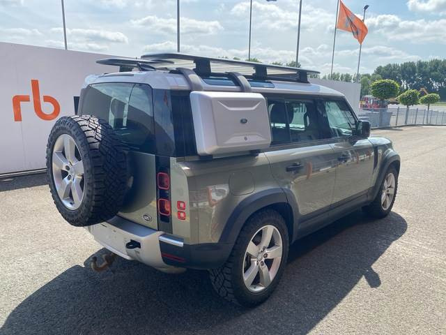 Land Rover Defender 110 - Voiture: photos 4 Land Rover Defender 110 - Voiture: photos 4