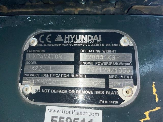 Solar Pilling Hydraulic Pilling Device/ Proto - Mât de battage: photos 5 Solar Pilling Hydraulic Pilling Device/ Proto - Mât de battage: photos 5