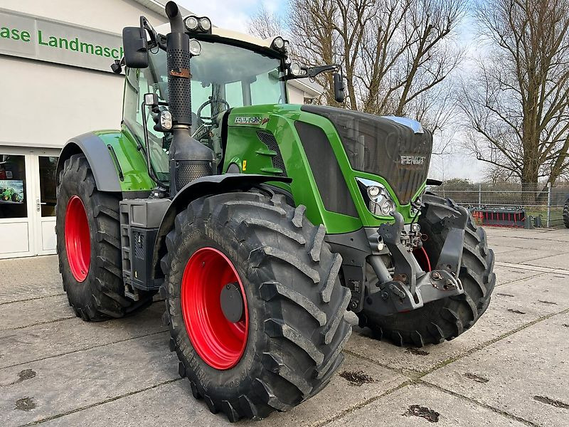 Fendt 826 Vario ProfiPlus NatureGreen - Tracteur agricole: photos 4 Fendt 826 Vario ProfiPlus NatureGreen - Tracteur agricole: photos 4