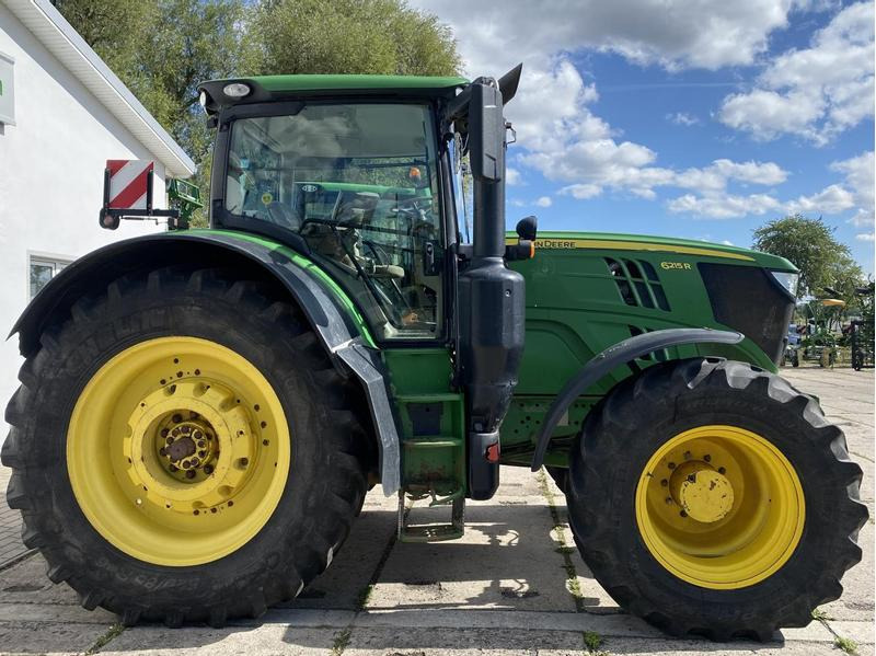 John Deere 6215R AutoPowr - Tracteur agricole: photos 5 John Deere 6215R AutoPowr - Tracteur agricole: photos 5