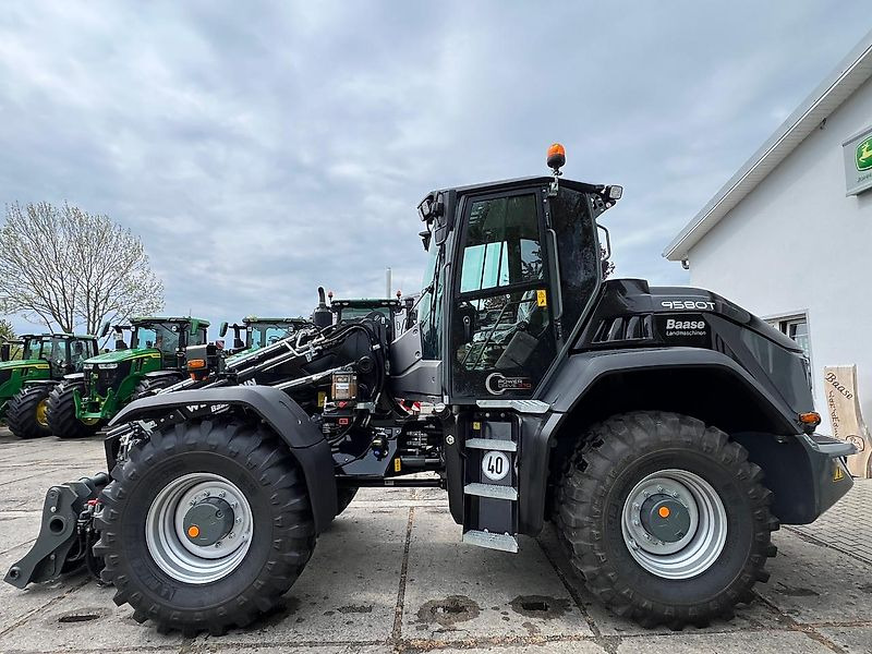 Weidemann 9580T VOLLausstattung BlackBeauty - Chargeuse sur pneus télescopique: photos 5 Weidemann 9580T VOLLausstattung BlackBeauty - Chargeuse sur pneus télescopique: photos 5