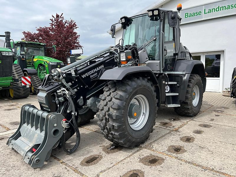 Weidemann 9580T VOLLausstattung BlackBeauty - Chargeuse sur pneus télescopique: photos 4 Weidemann 9580T VOLLausstattung BlackBeauty - Chargeuse sur pneus télescopique: photos 4