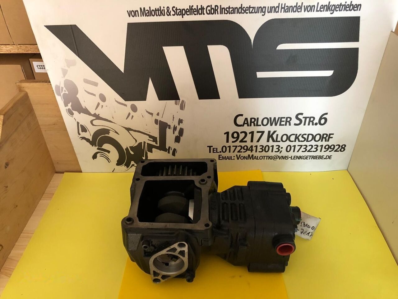 Knorr-Bremse 1 Zylinder 51541007121 MAN D-2066, D-2676 - Compresseur pour Camion: photos 1 Knorr-Bremse 1 Zylinder 51541007121 MAN D-2066, D-2676 - Compresseur pour Camion: photos 1
