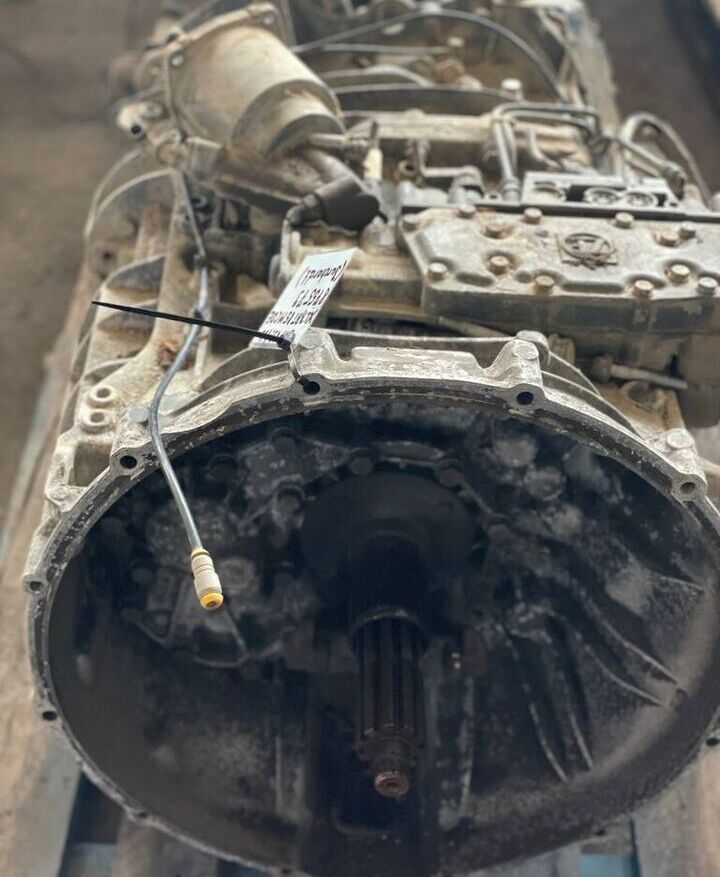 ZF 16 S 2233 TO Ecosplit 4 - Boîte de vitesse pour Camion: photos 1 ZF 16 S 2233 TO Ecosplit 4 - Boîte de vitesse pour Camion: photos 1