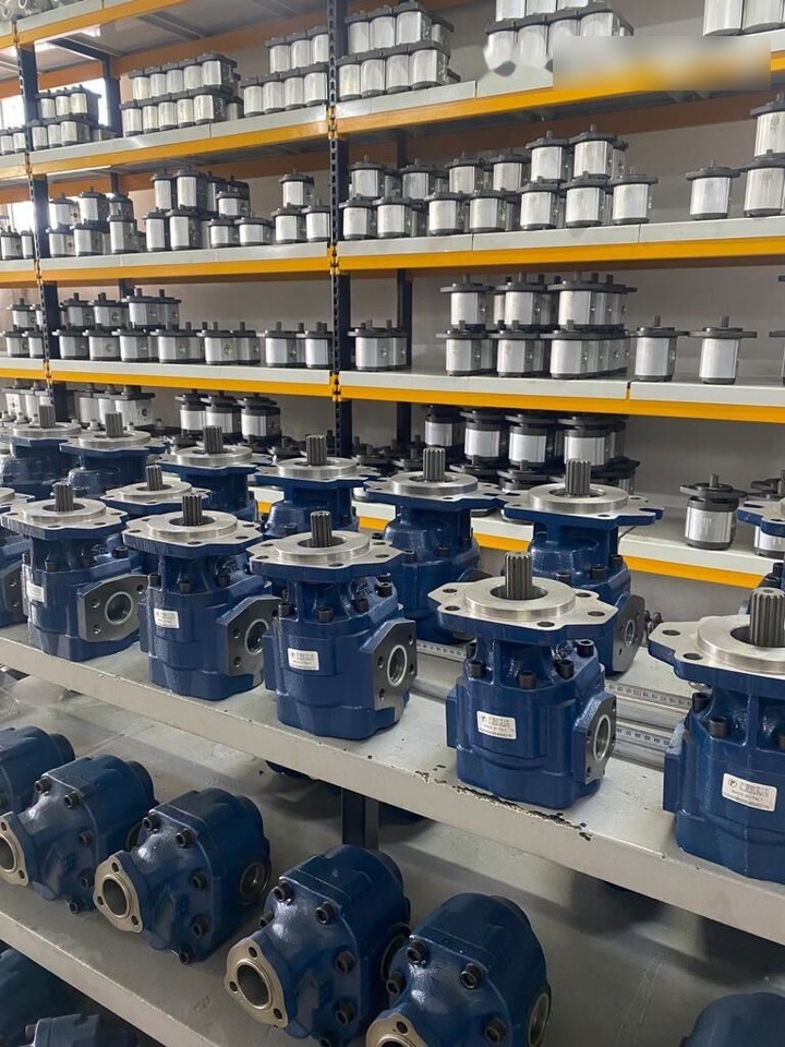 CASAPPA PLP20 - Pompe hydraulique pour Pelle: photos 2 CASAPPA PLP20 - Pompe hydraulique pour Pelle: photos 2