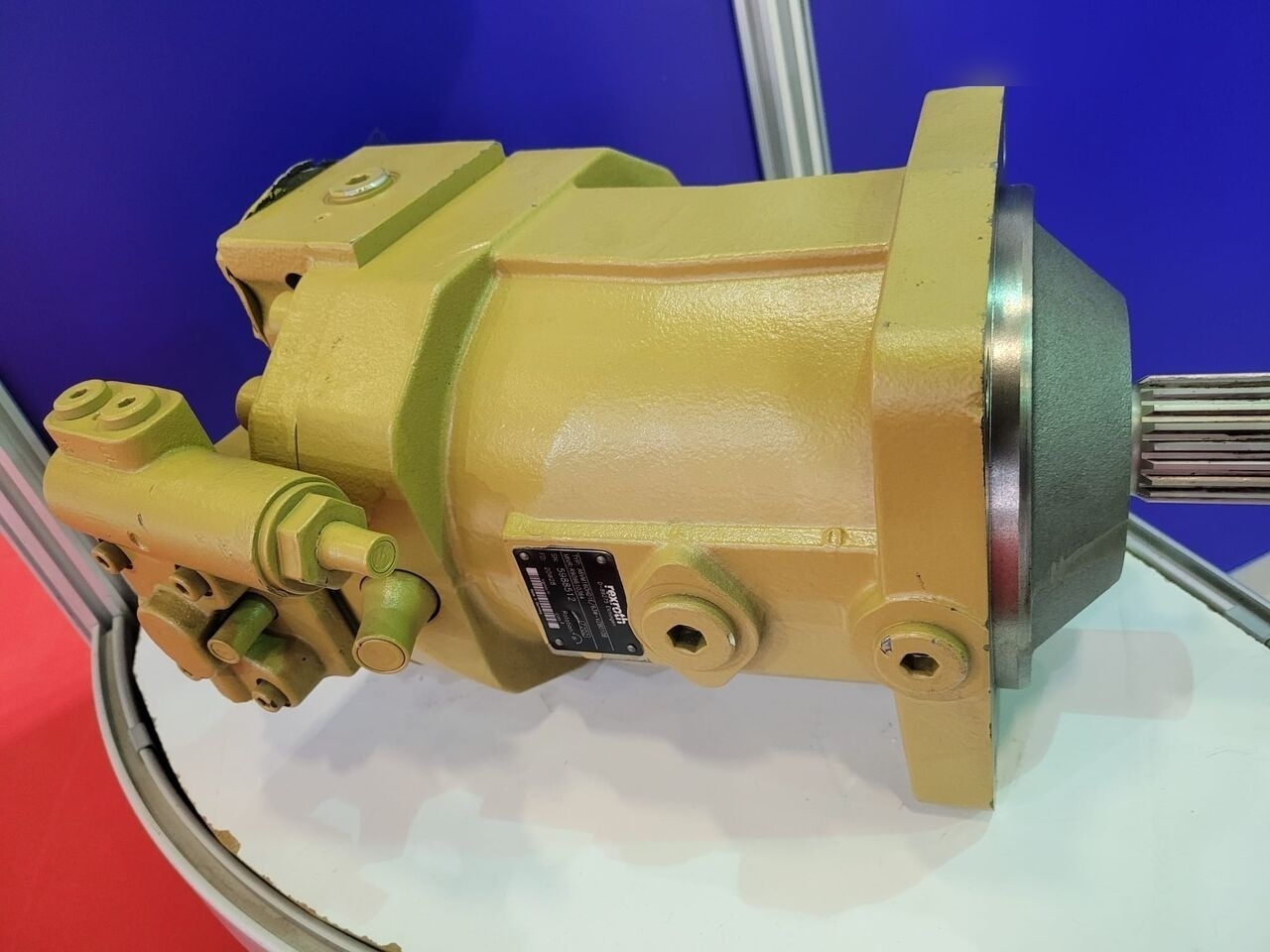 Rexroth R909610364 A6VM160HD1E / 63W for pile driver - Moteur hydraulique pour Mât de battage: photos 2 Rexroth R909610364 A6VM160HD1E / 63W for pile driver - Moteur hydraulique pour Mât de battage: photos 2