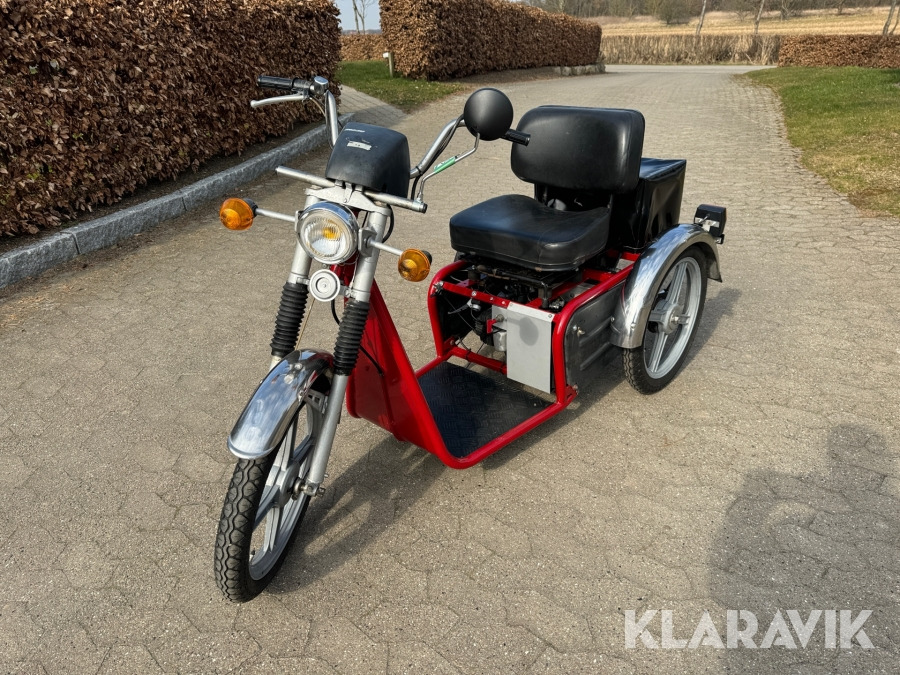 Knallert TR3-50 5 - Motocyclette: photos 1 Knallert TR3-50 5 - Motocyclette: photos 1