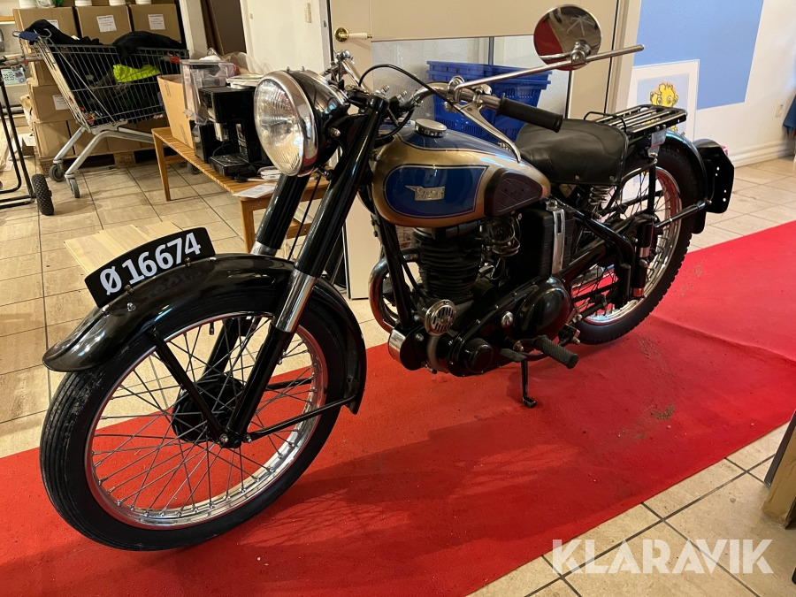 MC BSA 250CC - Motocyclette: photos 1 MC BSA 250CC - Motocyclette: photos 1