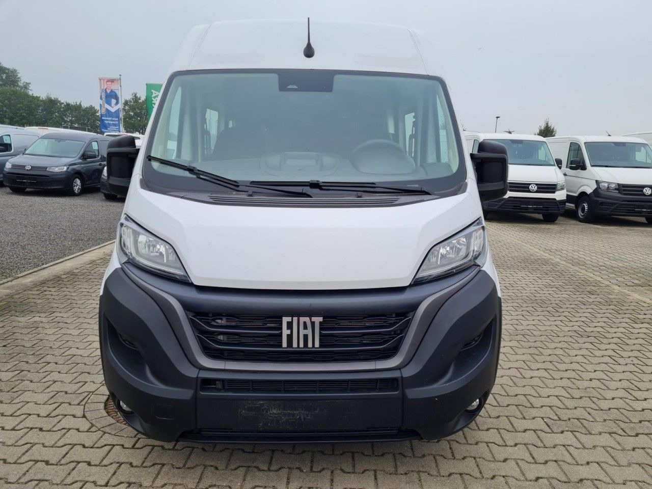 Fiat Ducato 35 Kasten Doka 7-Sitze 2x Schiebetür Maxi - Fourgon utilitaire, Utilitaire double cabine: photos 2 Fiat Ducato 35 Kasten Doka 7-Sitze 2x Schiebetür Maxi - Fourgon utilitaire, Utilitaire double cabine: photos 2