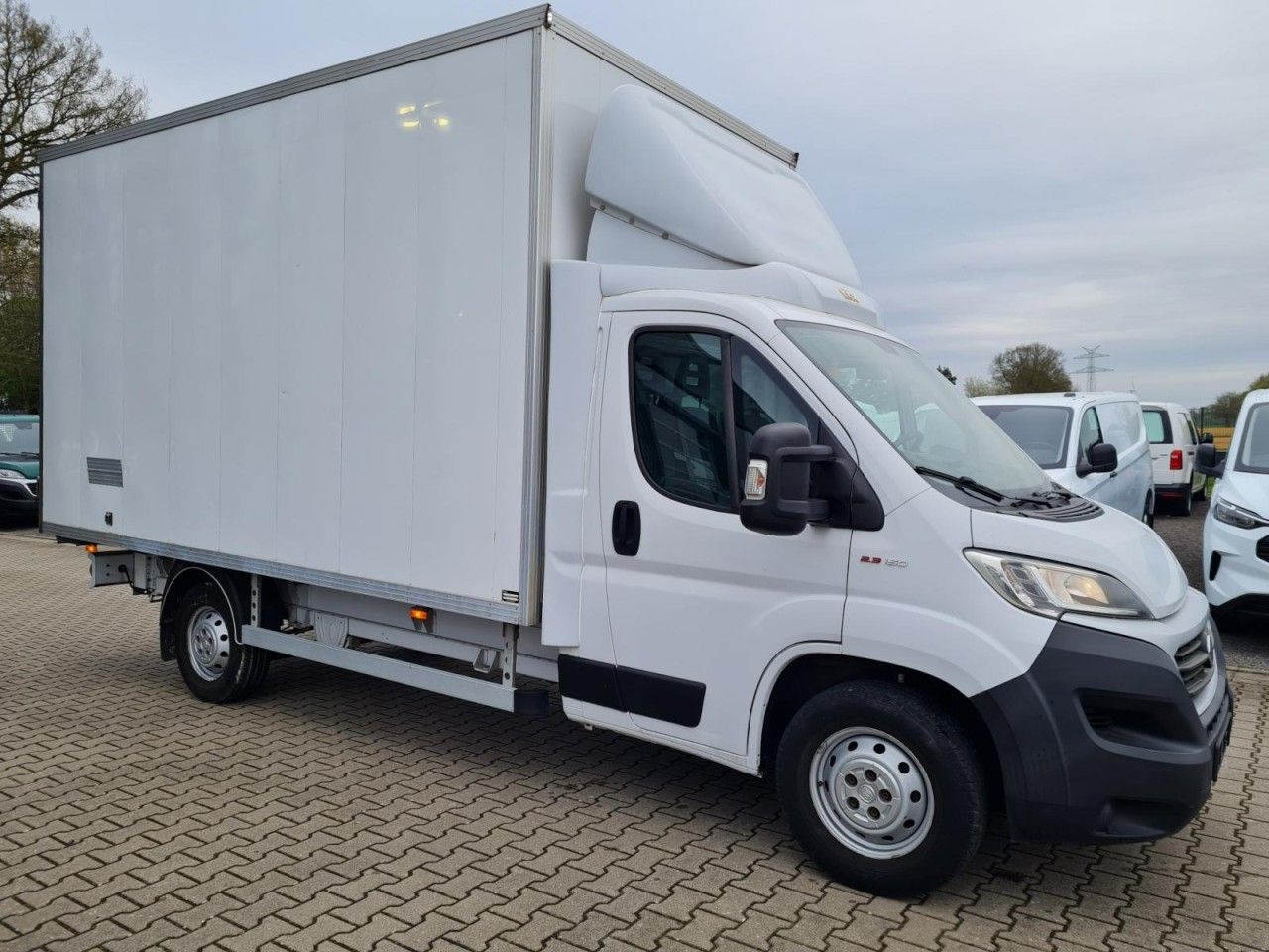 Fiat Ducato 35 Koffer 150 maxi Multijet Klima - Fourgon: photos 3 Fiat Ducato 35 Koffer 150 maxi Multijet Klima - Fourgon: photos 3