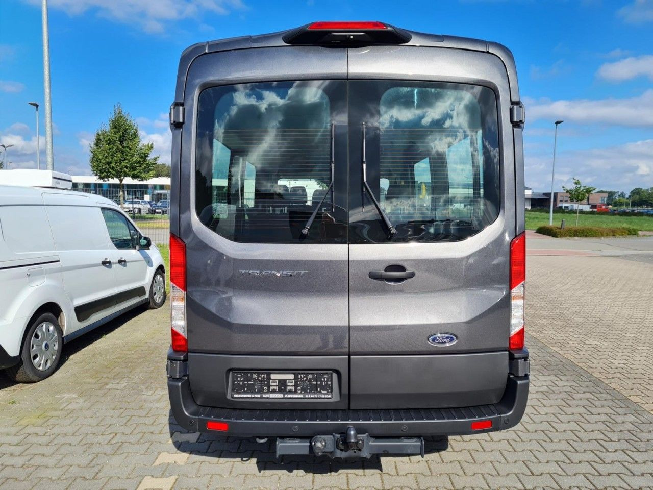 Ford Transit 350 Kombi L3 Trend 8 Sitze KAMERA AHK - Transport de personnes: photos 4 Ford Transit 350 Kombi L3 Trend 8 Sitze KAMERA AHK - Transport de personnes: photos 4