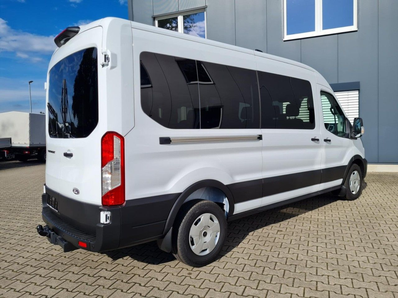 Ford Transit 350 Kombi TDCi L3 Trend 9 Sitzer AUTOMAT - Transport de personnes: photos 4 Ford Transit 350 Kombi TDCi L3 Trend 9 Sitzer AUTOMAT - Transport de personnes: photos 4