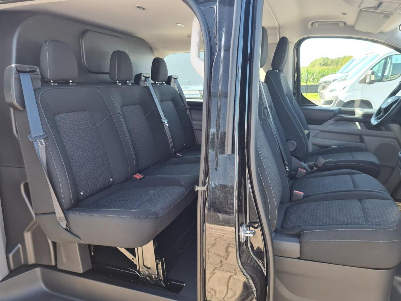 Ford Transit Custom Kasten 320 Doka L2 Trend AHK 6 Si - Fourgonnette, Utilitaire double cabine: photos 4 Ford Transit Custom Kasten 320 Doka L2 Trend AHK 6 Si - Fourgonnette, Utilitaire double cabine: photos 4