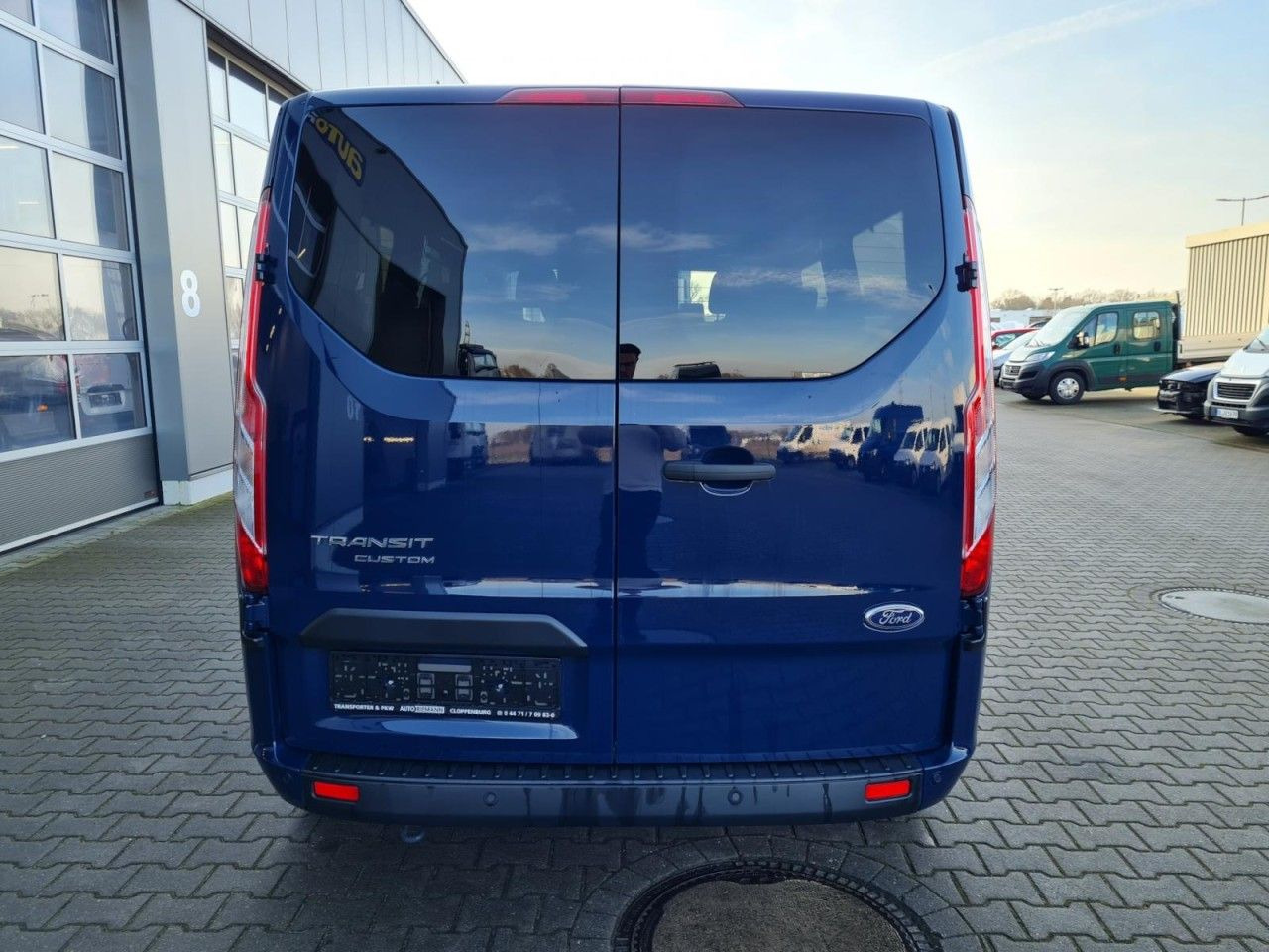 Ford Transit Custom Kombi 320 L2 Trend 9 Sitze KLIMA - Transport de personnes: photos 5 Ford Transit Custom Kombi 320 L2 Trend 9 Sitze KLIMA - Transport de personnes: photos 5