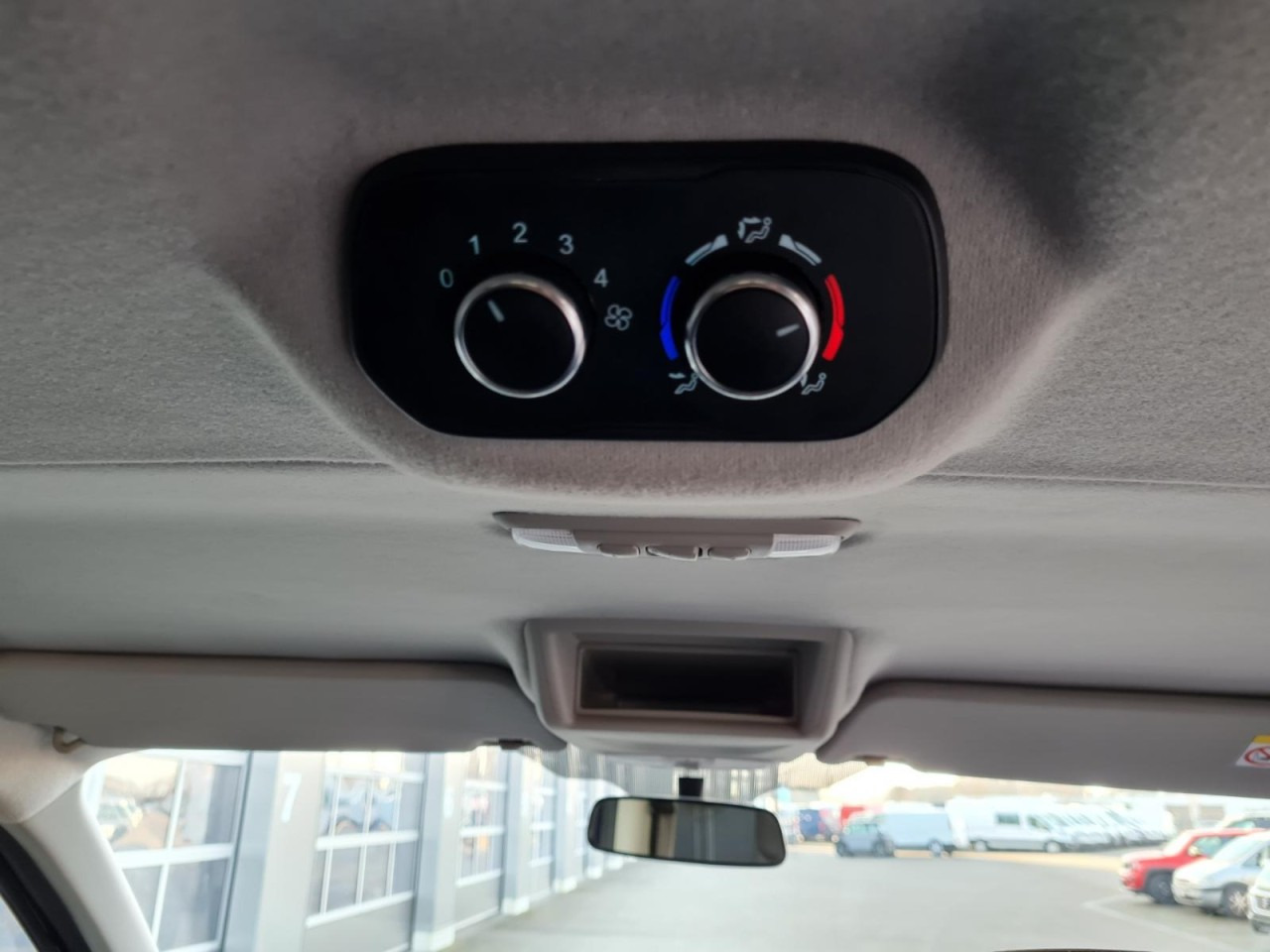 Minibus, Transport de personnes Ford Transit Custom Kombi 320 L2 Trend 9 Sitze PDC: photos 18