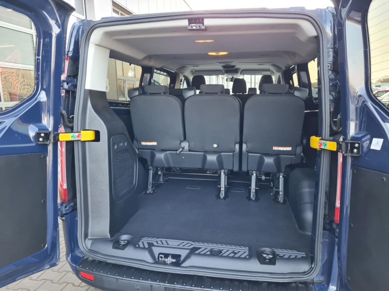 Minibus, Transport de personnes Ford Transit Custom Kombi 320 L2 Trend 9 Sitze PDC: photos 20