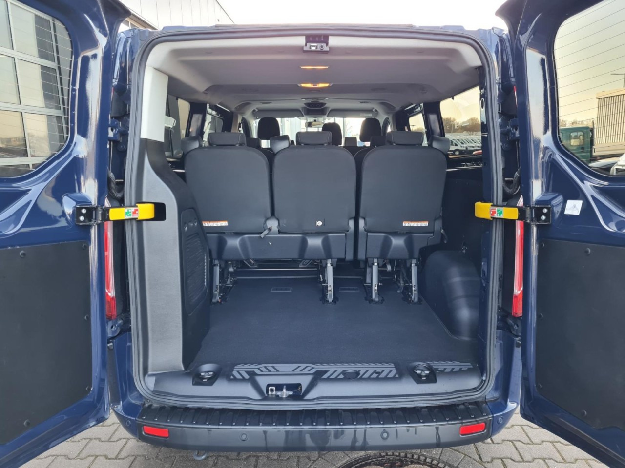 Minibus, Transport de personnes Ford Transit Custom Kombi 320 L2 Trend 9 Sitze PDC: photos 6