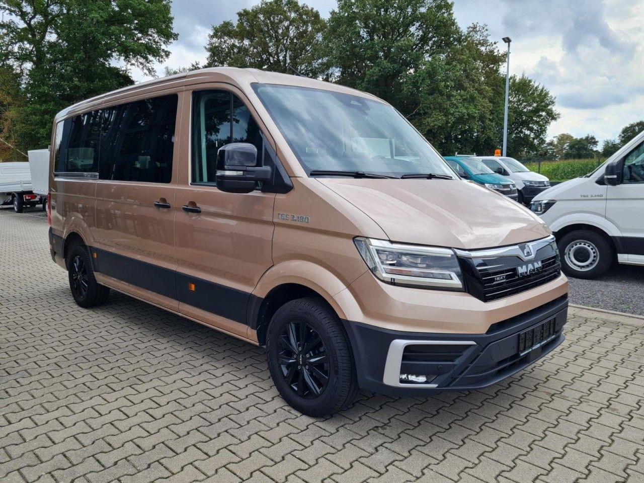 MAN TGE 3.180 TDi Kombi 9 Sitzer LED LM KAMERA Sonde - Transport de personnes: photos 3 MAN TGE 3.180 TDi Kombi 9 Sitzer LED LM KAMERA Sonde - Transport de personnes: photos 3