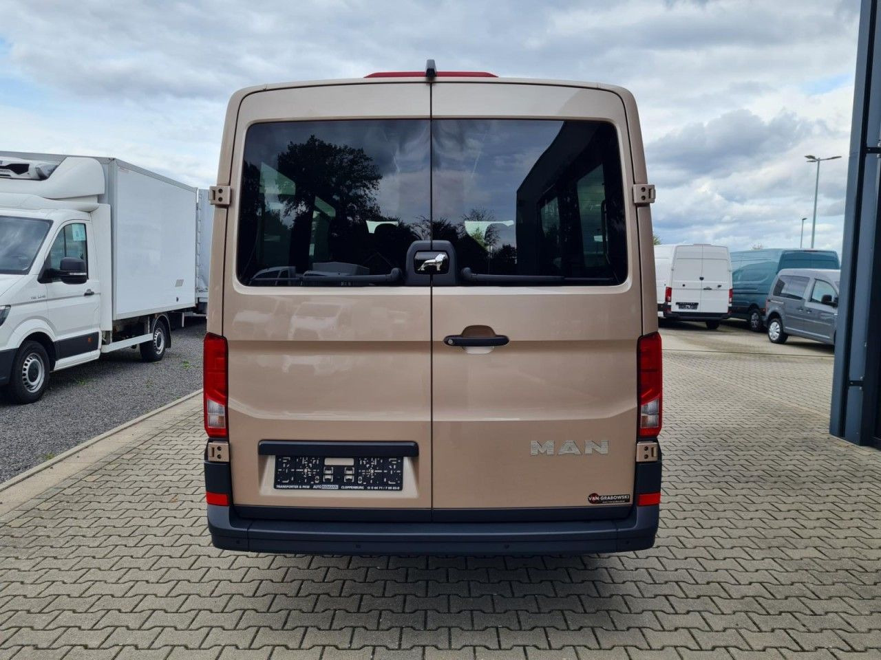MAN TGE 3.180 TDi Kombi 9 Sitzer LED LM KAMERA Sonde - Transport de personnes: photos 5 MAN TGE 3.180 TDi Kombi 9 Sitzer LED LM KAMERA Sonde - Transport de personnes: photos 5