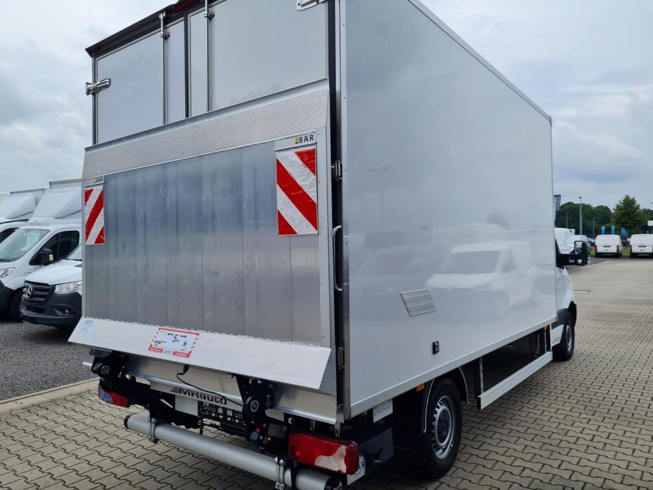 Mercedes-Benz Sprinter 315 CDI Koffer LBW RWD KLIMA TEMPOMAT - Fourgon: photos 4 Mercedes-Benz Sprinter 315 CDI Koffer LBW RWD KLIMA TEMPOMAT - Fourgon: photos 4