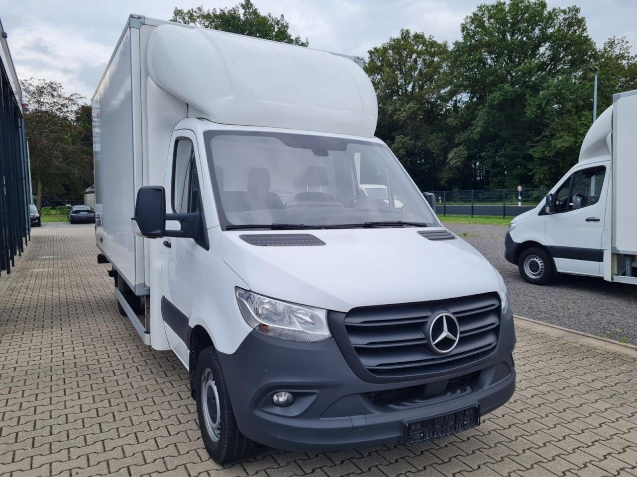 Mercedes-Benz Sprinter 315 CDI Koffer LBW RWD KLIMA TEMPOMAT - Fourgon: photos 2 Mercedes-Benz Sprinter 315 CDI Koffer LBW RWD KLIMA TEMPOMAT - Fourgon: photos 2