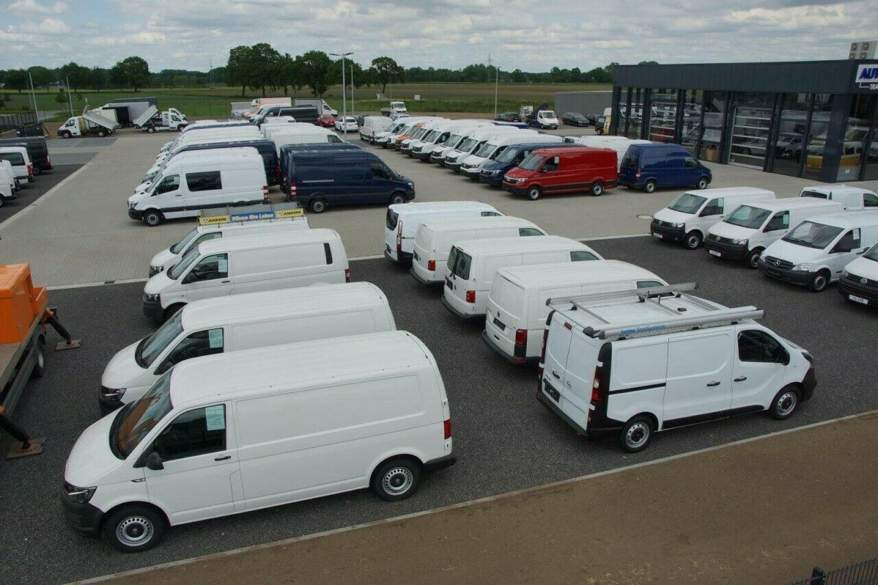 Mercedes-Benz Sprinter 315 CDI Koffer RWD KLIMA TEMPOMAT RWD - Fourgon: photos 4 Mercedes-Benz Sprinter 315 CDI Koffer RWD KLIMA TEMPOMAT RWD - Fourgon: photos 4