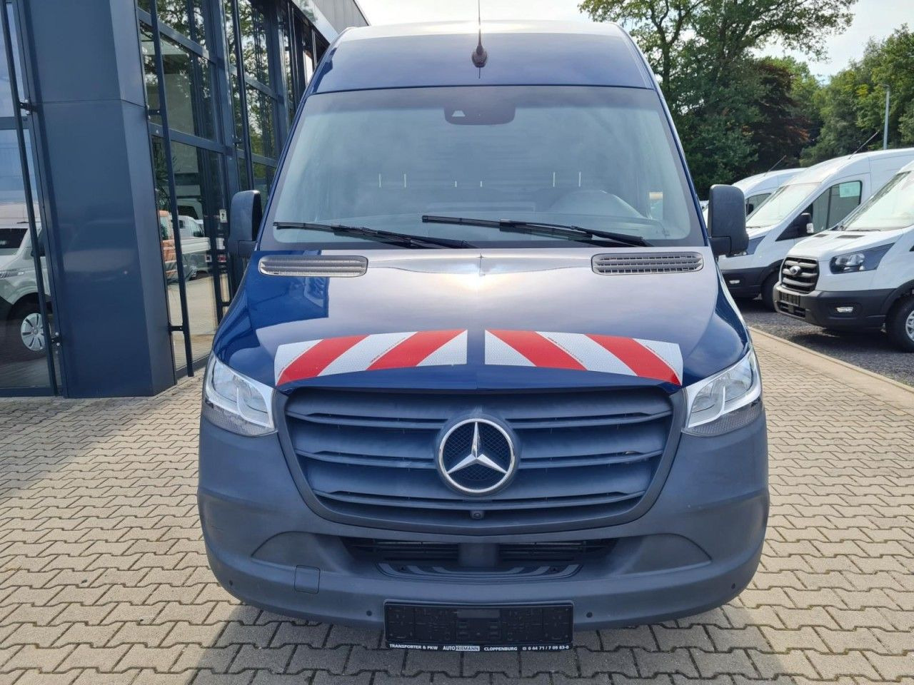 Mercedes-Benz Sprinter 316 Kasten CDI MR RWD AHK MBUX KAMERA - Fourgon utilitaire: photos 2 Mercedes-Benz Sprinter 316 Kasten CDI MR RWD AHK MBUX KAMERA - Fourgon utilitaire: photos 2