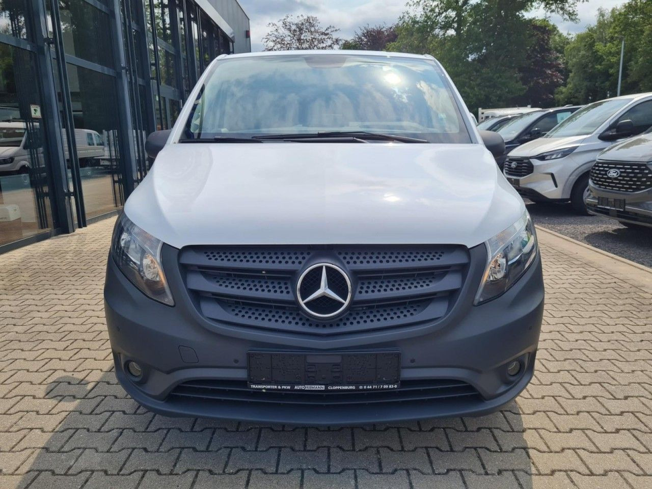 Mercedes-Benz Vito 116 Cdi Kühlkasten lang Stand/Fahrkühl HEIZ - Véhicule utilitaire frigorifique: photos 3 Mercedes-Benz Vito 116 Cdi Kühlkasten lang Stand/Fahrkühl HEIZ - Véhicule utilitaire frigorifique: photos 3