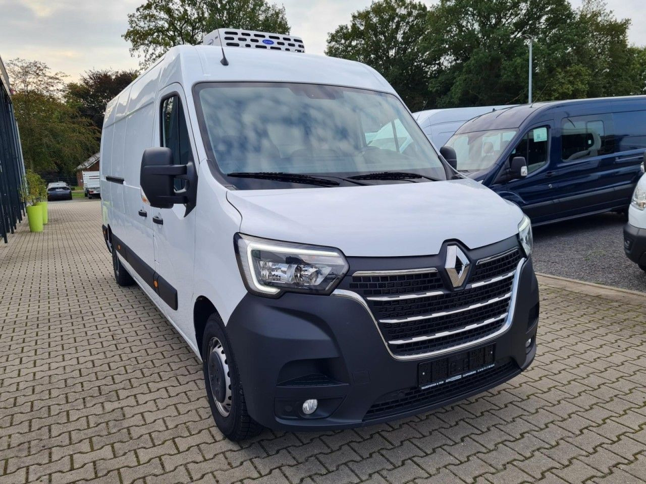 Renault Master 3.5t Kühlkasten Carrier L3H2 lang TEMPOMA - Véhicule utilitaire frigorifique: photos 2 Renault Master 3.5t Kühlkasten Carrier L3H2 lang TEMPOMA - Véhicule utilitaire frigorifique: photos 2