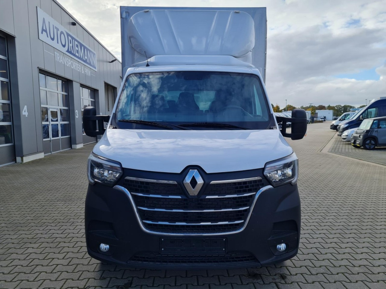 Renault Master 3,5t Pritsche Schiebe Plane ERGO KLIMA TEMPO - Véhicule utilitaire plateau baché: photos 4 Renault Master 3,5t Pritsche Schiebe Plane ERGO KLIMA TEMPO - Véhicule utilitaire plateau baché: photos 4