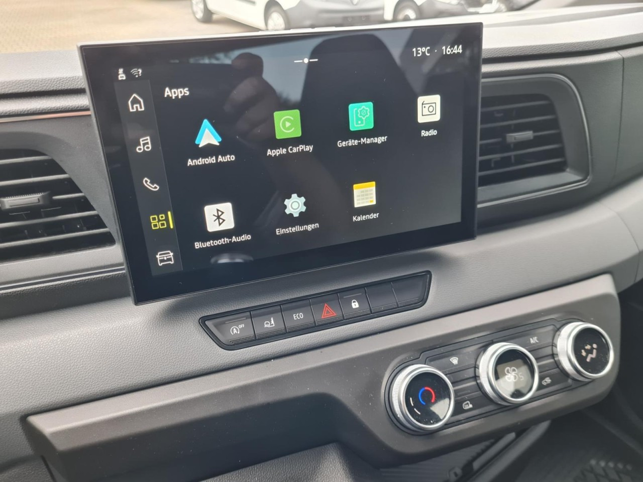 Camion porte-voitures Renault Master 35 Autotransporter SEILW. AHK Automatik: photos 12 Camion porte-voitures Renault Master 35 Autotransporter SEILW. AHK Automatik: photos 12