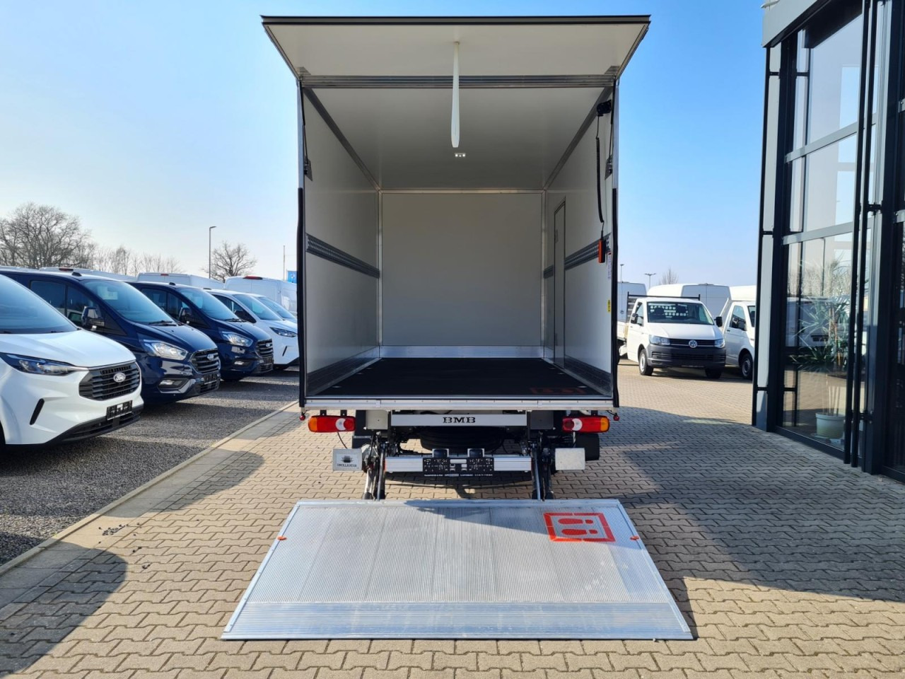 Renault Master 35 New Möbel Koffer LBW KAMERA LUFTFEDERUNG - Fourgon: photos 5 Renault Master 35 New Möbel Koffer LBW KAMERA LUFTFEDERUNG - Fourgon: photos 5