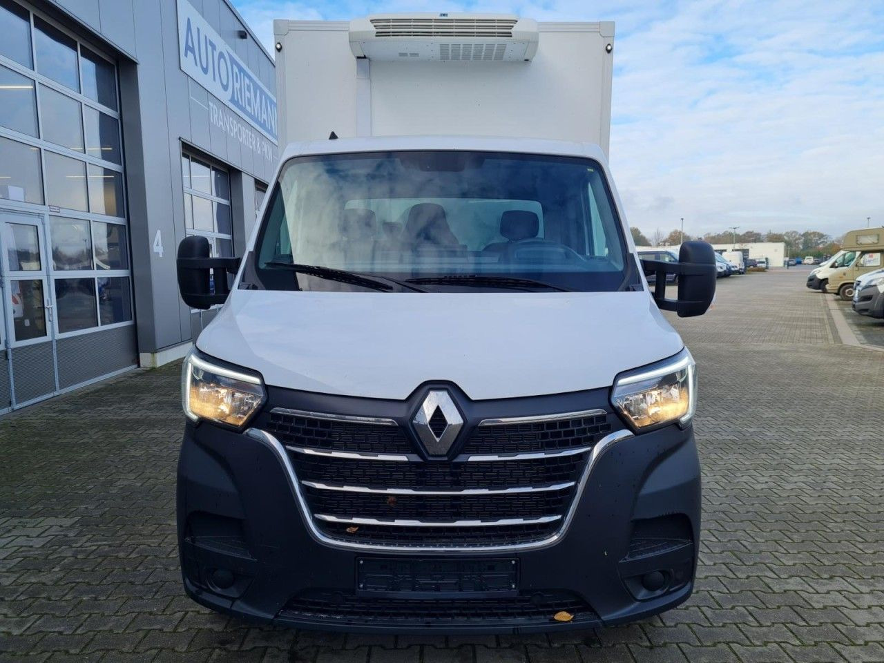 Renault Master Kühlkoffer STAND+FAHRKÜHL THERMOKING DRUC - Véhicule utilitaire frigorifique: photos 2 Renault Master Kühlkoffer STAND+FAHRKÜHL THERMOKING DRUC - Véhicule utilitaire frigorifique: photos 2