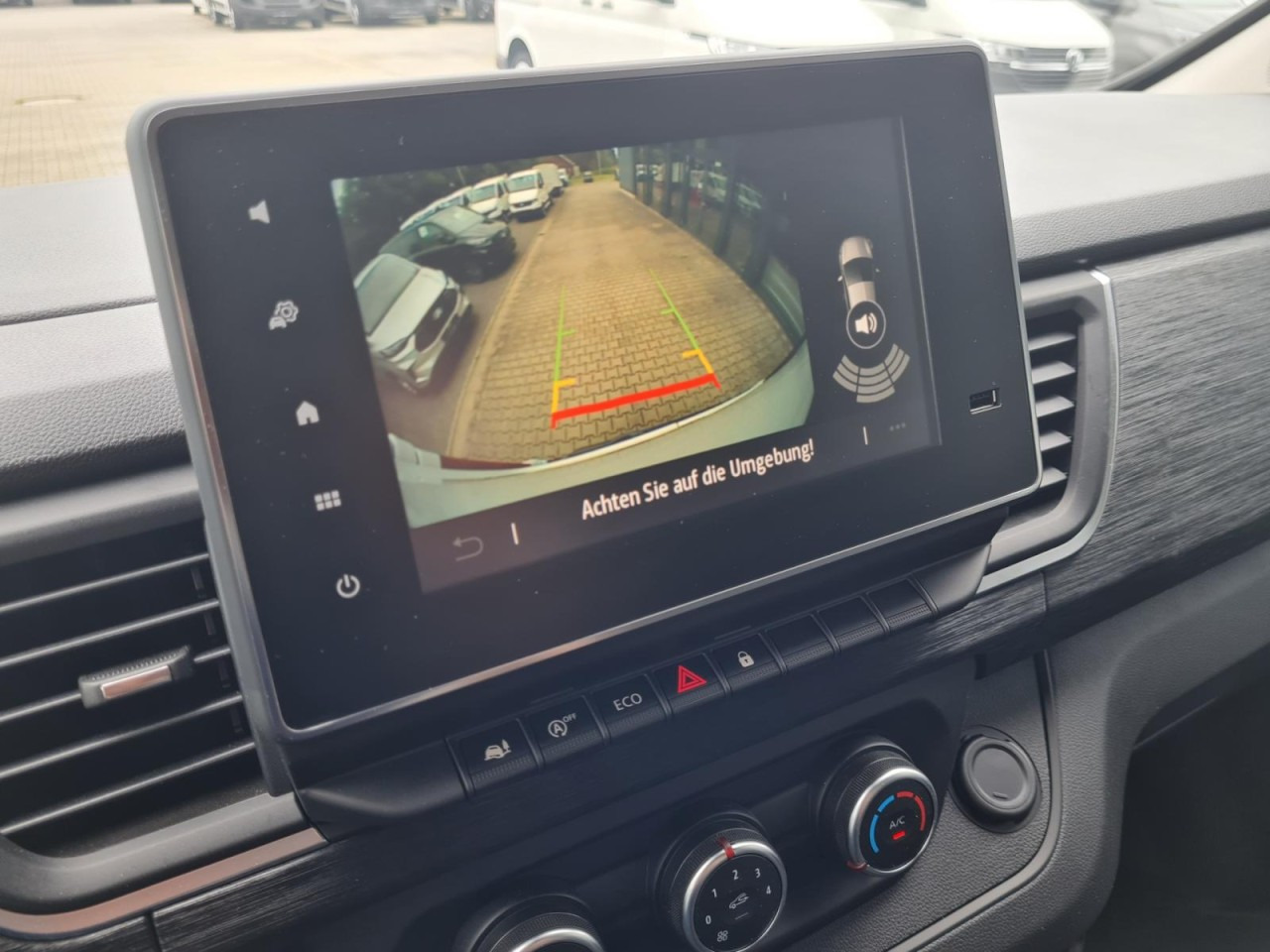 Véhicule utilitaire frigorifique Renault Trafic Kühlkasten 3.0t L2 KLIMA LED NAVI/APP TEMPO: photos 11