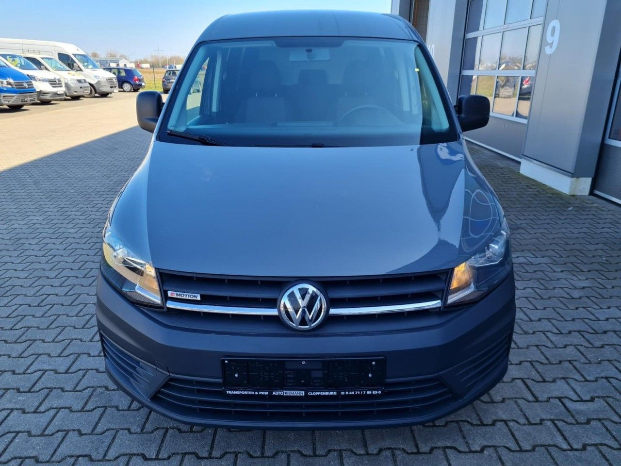 Volkswagen Caddy 4Motion TDi Kombi 5-Sitze TEMPO STHZ REGAL - Voiture: photos 2 Volkswagen Caddy 4Motion TDi Kombi 5-Sitze TEMPO STHZ REGAL - Voiture: photos 2
