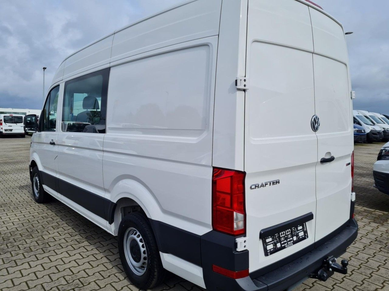 Volkswagen Crafter 35 Kasten 4motion MR Doka 6-Sitze AHK TE - Fourgon utilitaire, Utilitaire double cabine: photos 5 Volkswagen Crafter 35 Kasten 4motion MR Doka 6-Sitze AHK TE - Fourgon utilitaire, Utilitaire double cabine: photos 5