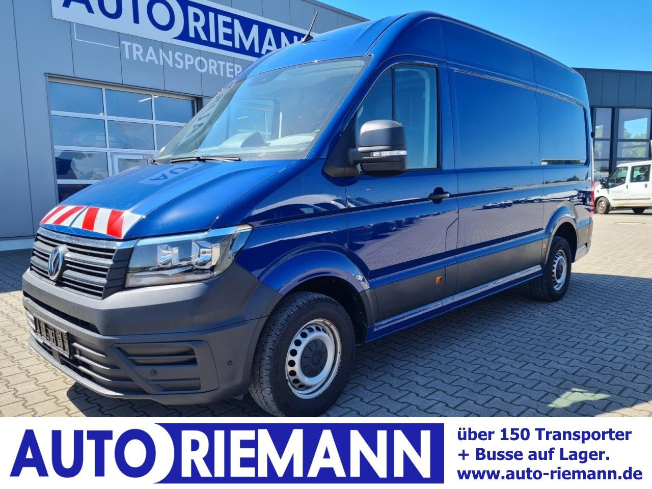 Volkswagen Crafter 35 Kasten TDI MR L3H3 RWD AHK - Fourgon utilitaire: photos 1 Volkswagen Crafter 35 Kasten TDI MR L3H3 RWD AHK - Fourgon utilitaire: photos 1