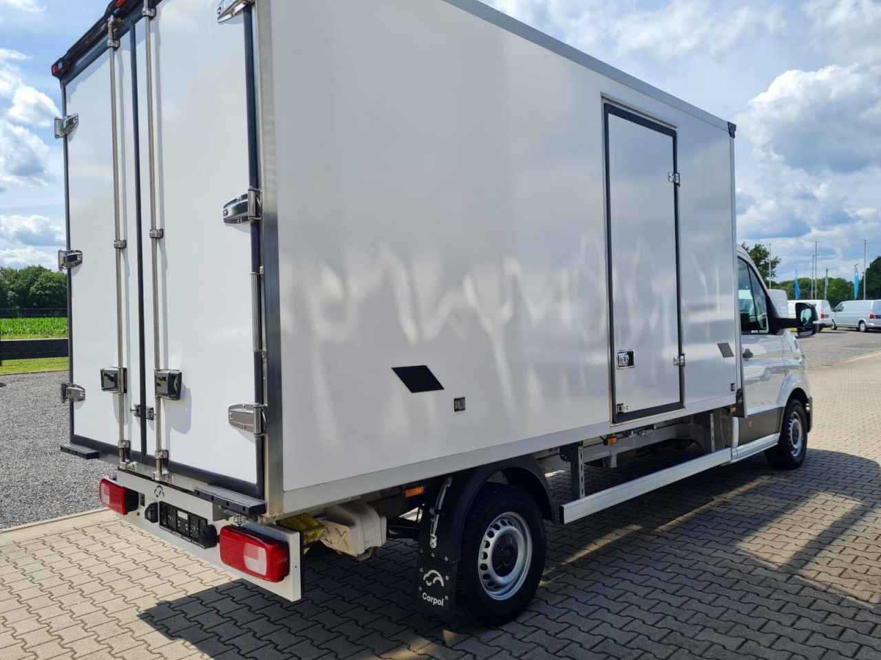 Volkswagen Crafter 35 Kühlkoffer Carrier Viento 300 Navi Ap - Véhicule utilitaire frigorifique: photos 4 Volkswagen Crafter 35 Kühlkoffer Carrier Viento 300 Navi Ap - Véhicule utilitaire frigorifique: photos 4