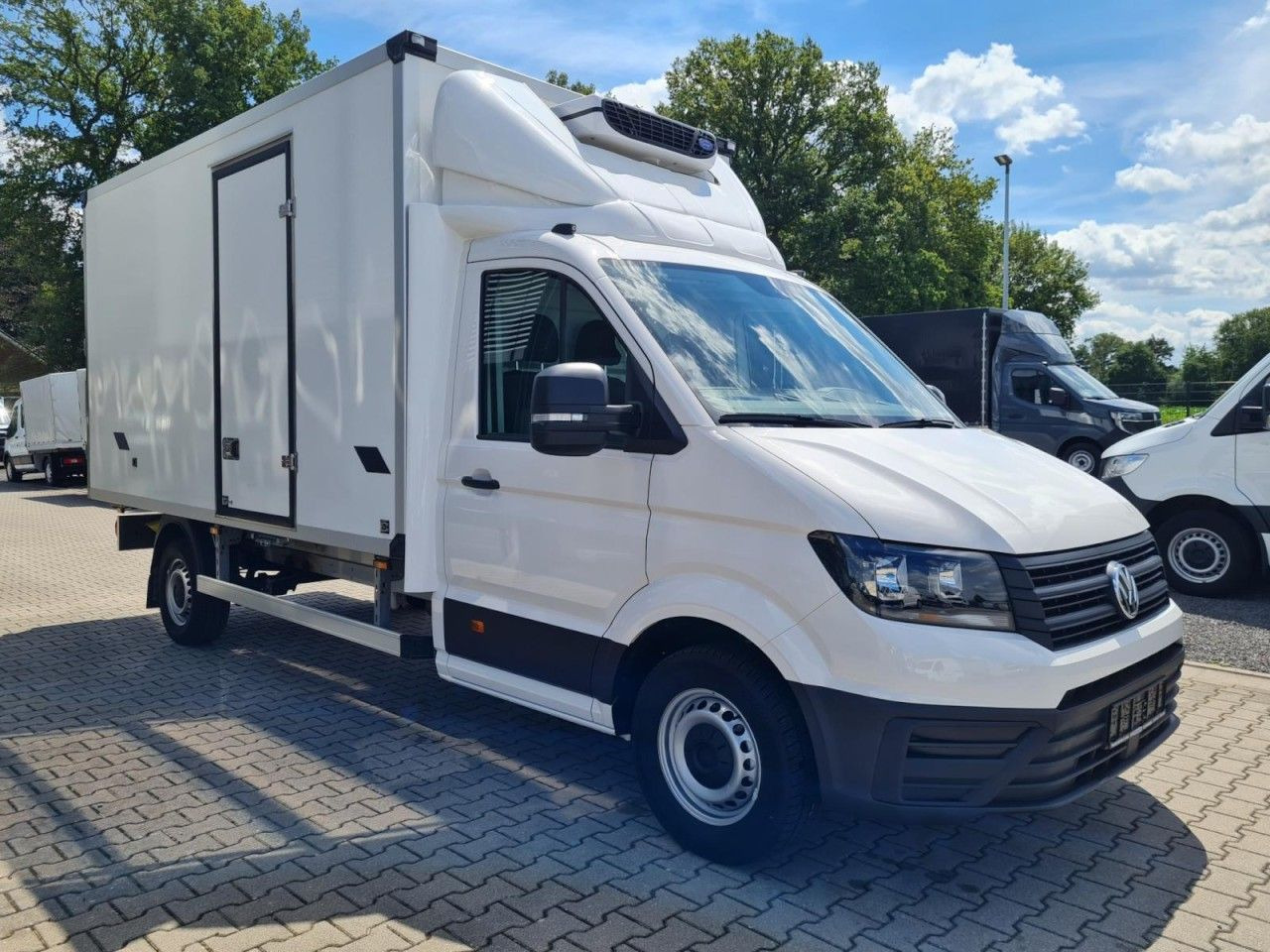 Volkswagen Crafter 35 Kühlkoffer Carrier Viento 300 Navi Ap - Véhicule utilitaire frigorifique: photos 3 Volkswagen Crafter 35 Kühlkoffer Carrier Viento 300 Navi Ap - Véhicule utilitaire frigorifique: photos 3